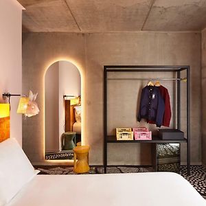 Medium Kamer met een King Size Bed